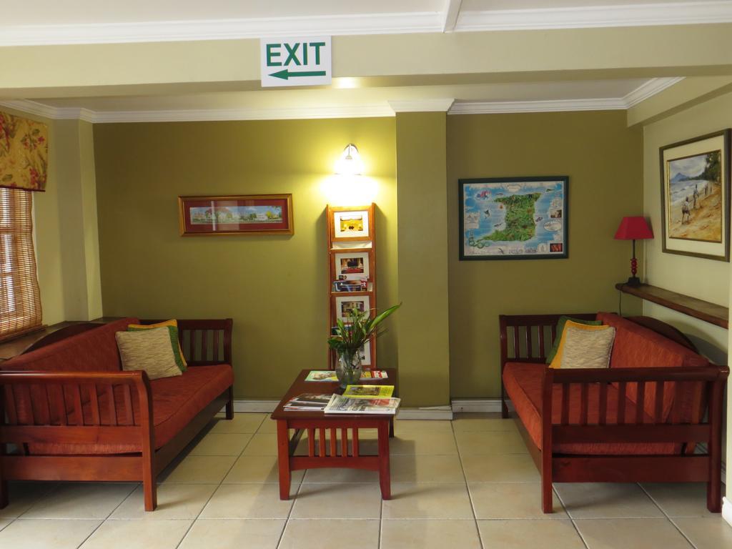 Coblentz Inn Boutique Hotel Port of Spain Extérieur photo