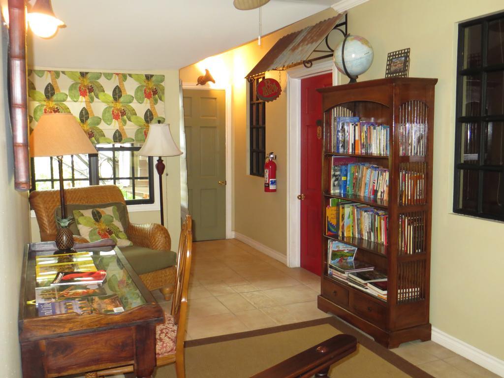 Coblentz Inn Boutique Hotel Port of Spain Extérieur photo