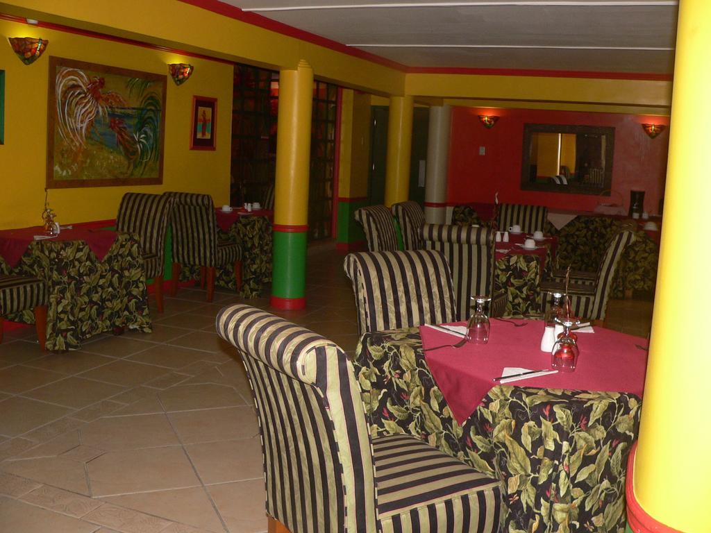 Coblentz Inn Boutique Hotel Port of Spain Extérieur photo